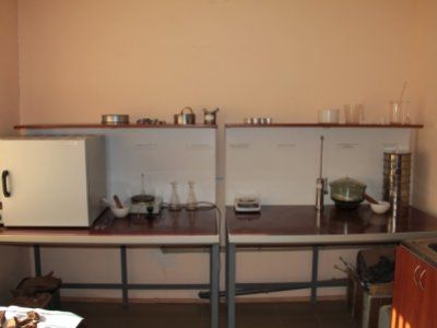 Лабораторный стол